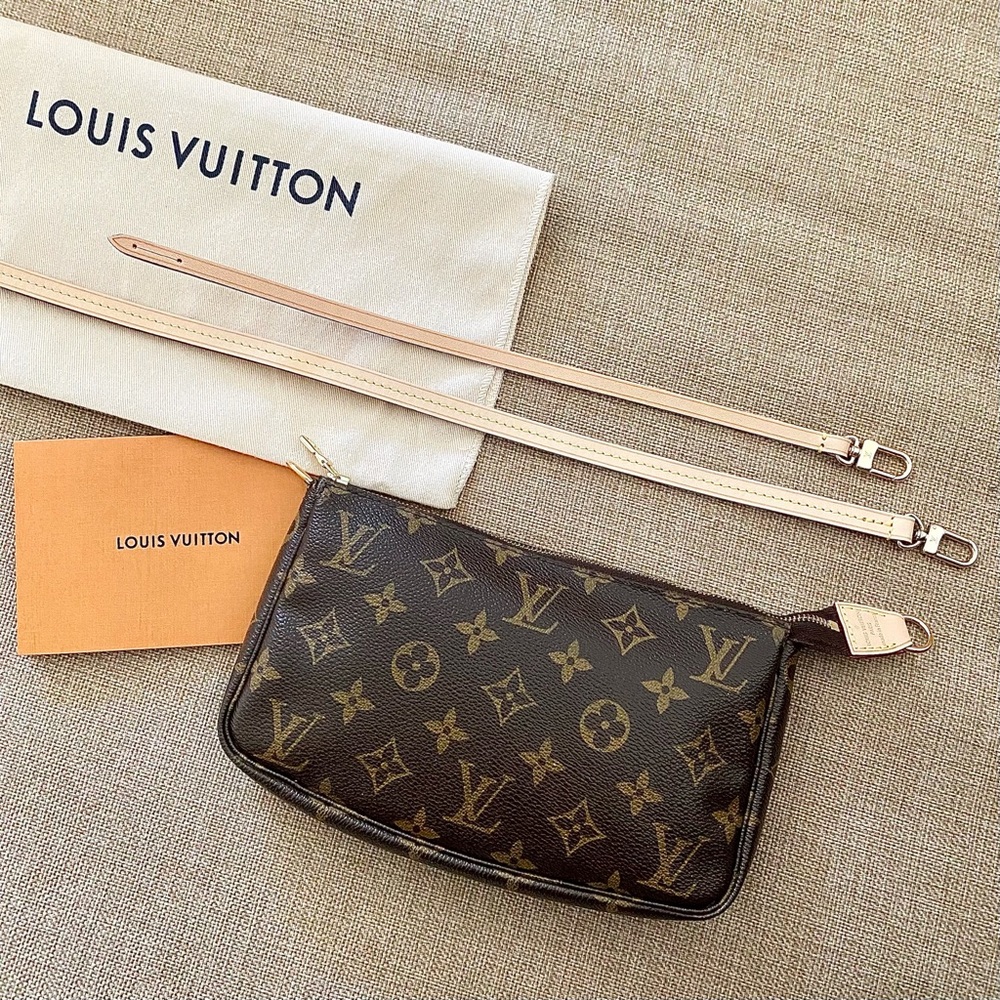 Louis Vuitton Pochette Accessories Bundle